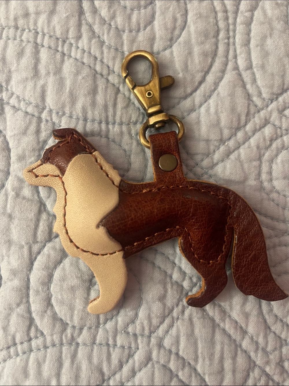 New Portland Leather Dog Pepper Keychain - Brown & Cream Border Collie Clip.